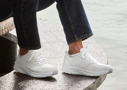 Navigate Hands-Free - White